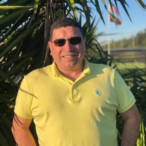 Meet your Posher, Noe